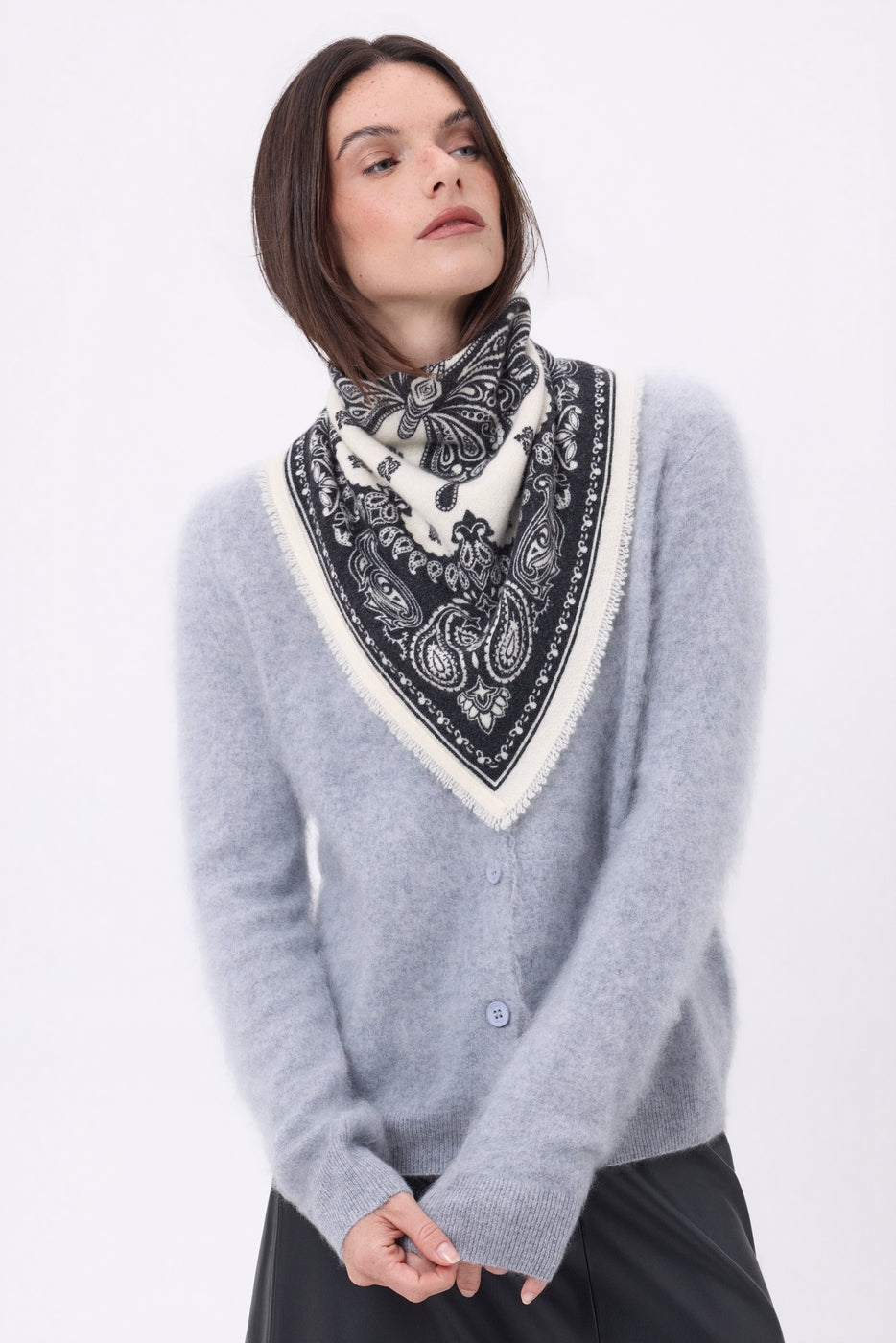 Small Butterfly Bandana - Black - Women