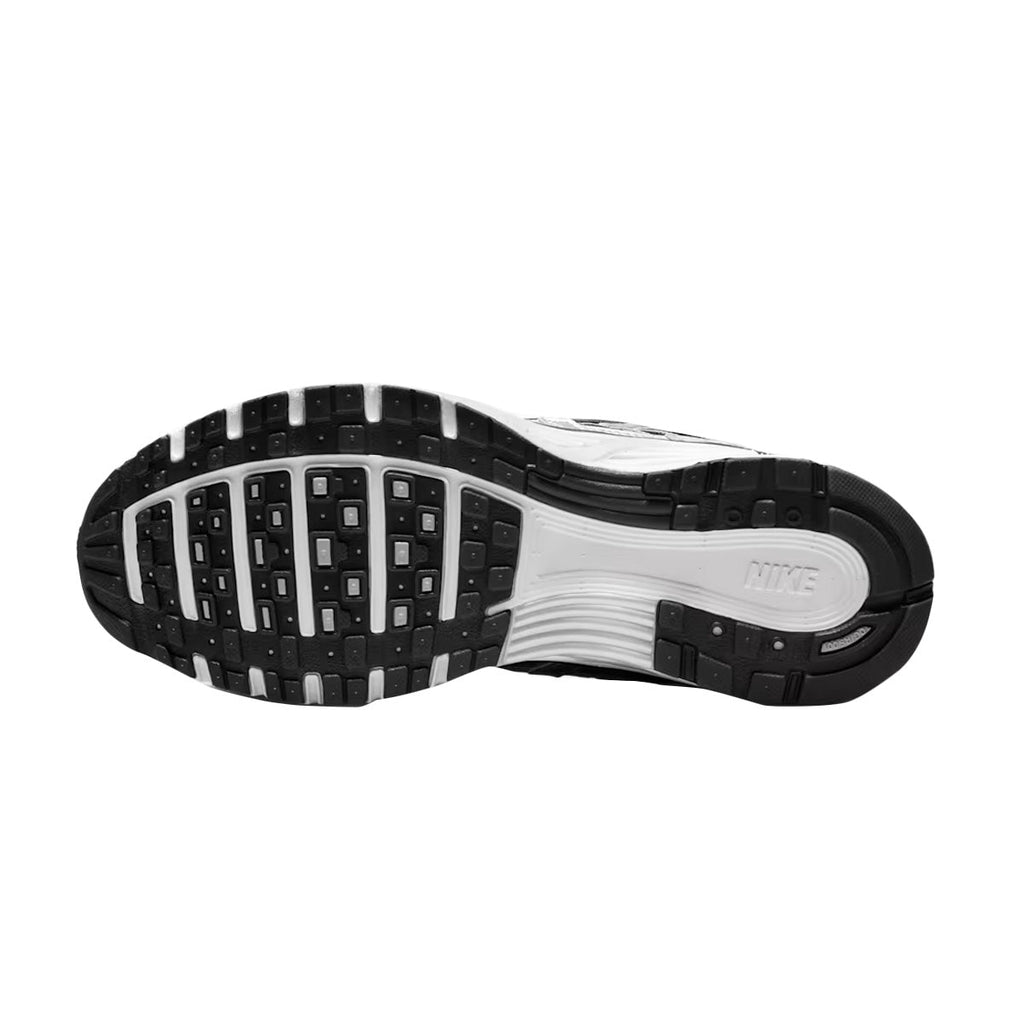 Baskets Femme Nike Wms P-6000 - Argent, Noir