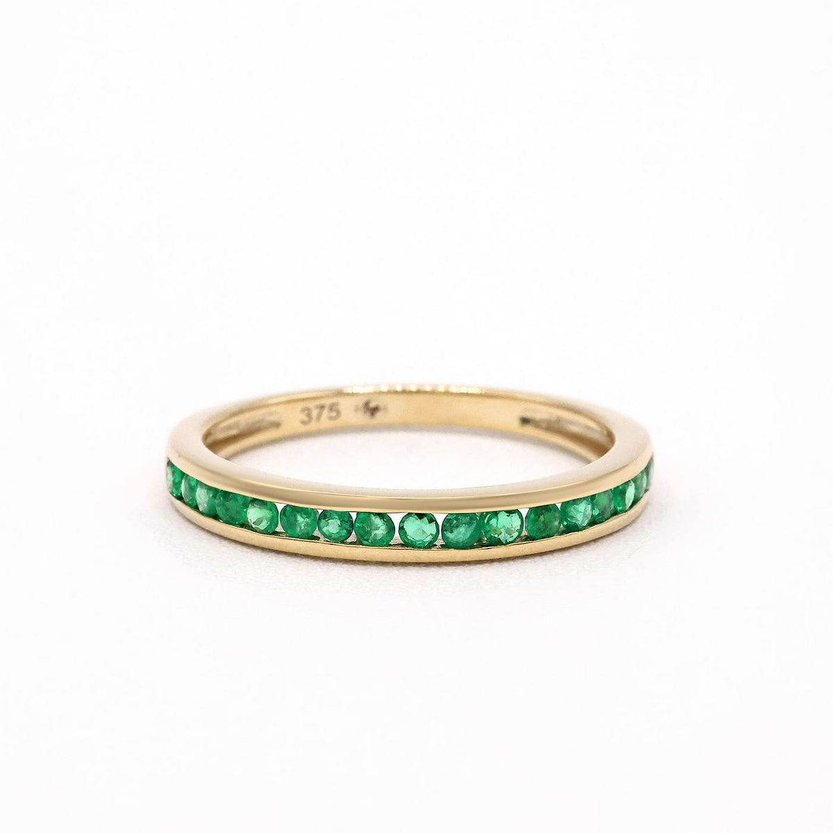 Anello "Dakota" E0,32/17 - Oro giallo 375/1000