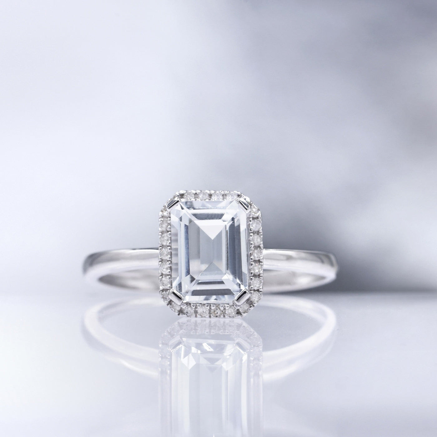 Bague "Maestromantique" Diamants 0,08/26 & Tb 2,02/1 - Or Blanc 375/1000