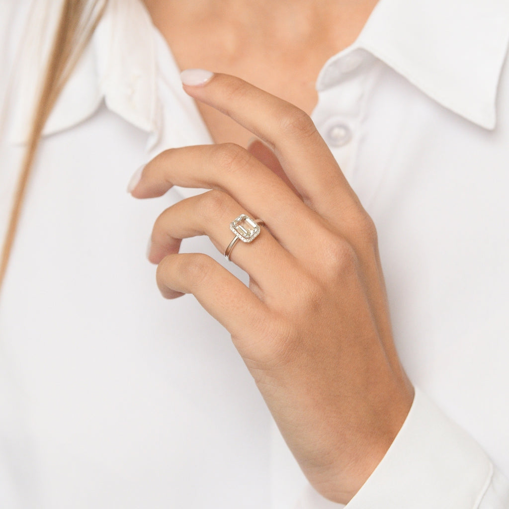 Bague "Maestromantique" Diamants 0,08/26 & Tb 2,02/1 - Or Blanc 375/1000
