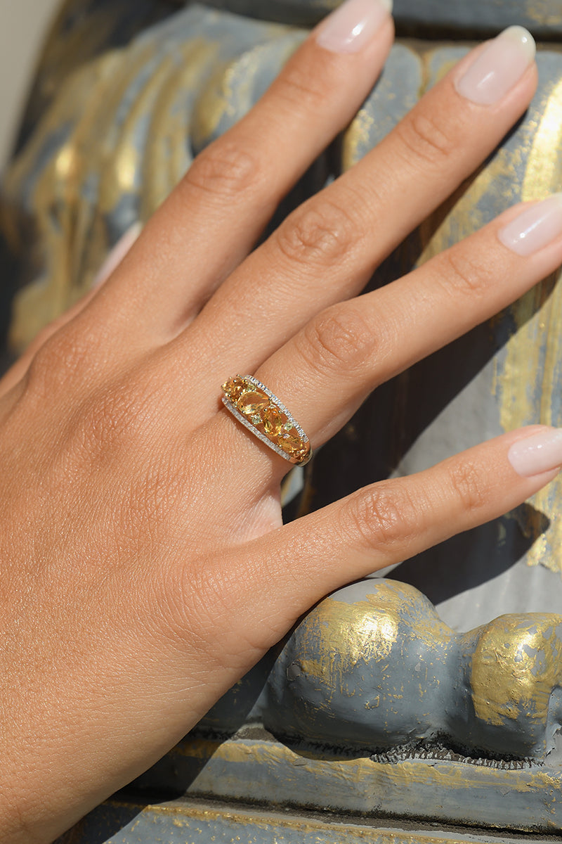 "Olivines" ring, D0.05/16 &amp; Peridot 0.14/6 &amp; Citrine 1.30/5 - 375/1000 Yellow Gold