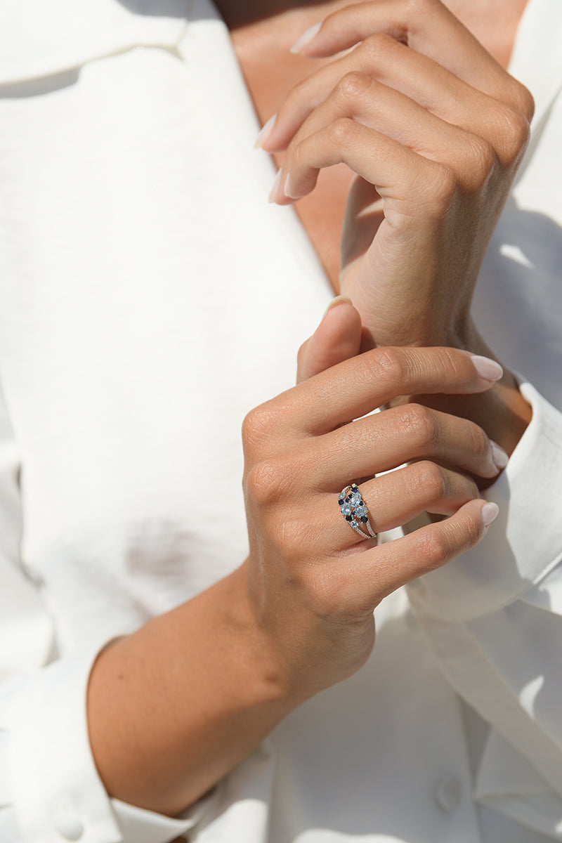 Bague "Saphir Elixir" D0,10/32 & Topaze Bleue 1,03/5 & Saphir 0,5/8 - Or Blanc 375/1000