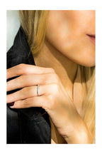 Anillo “Alianza Divina” Diamantes 0.12/24
