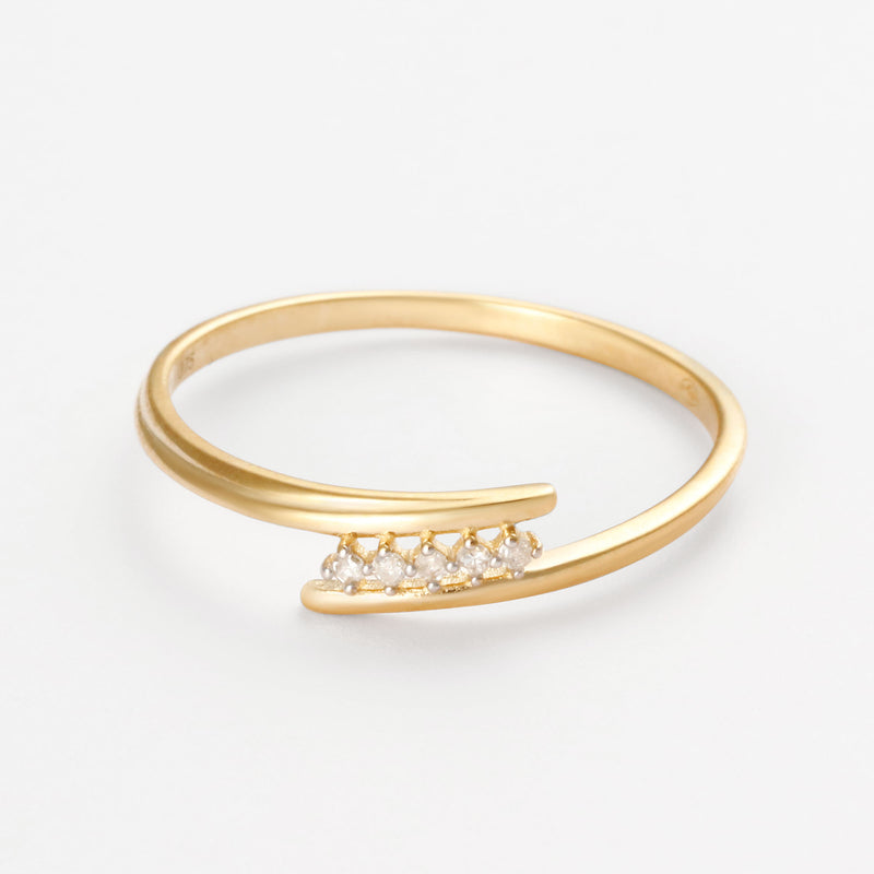 “Harmonious Radiance” Ring Diamonds 0.028/5 – 375/1000 Yellow Gold