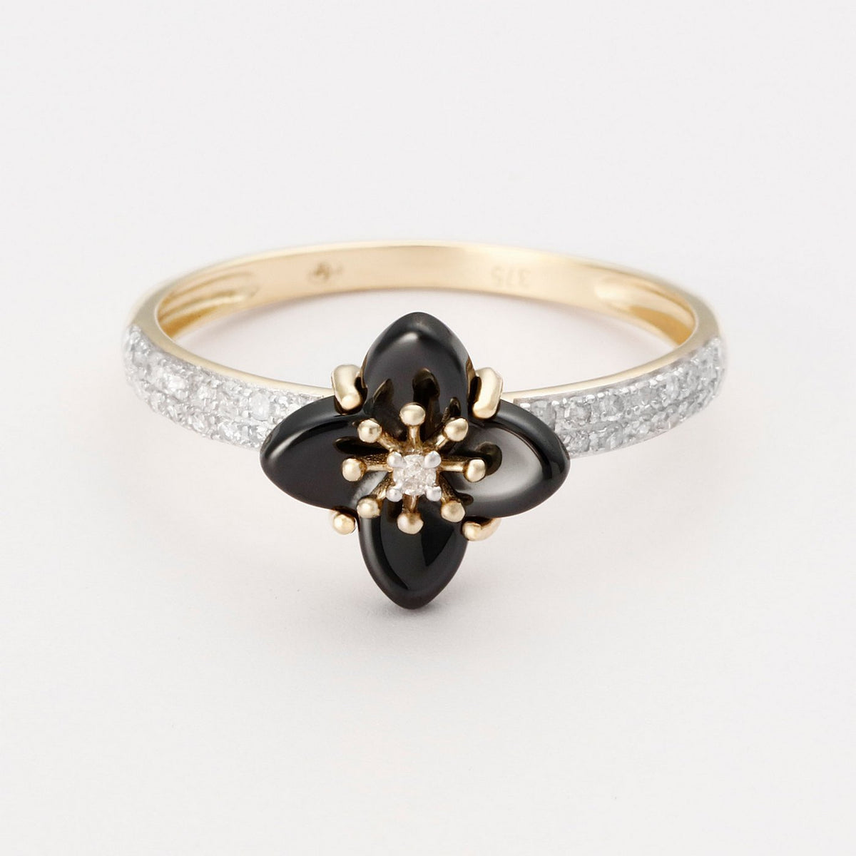 “Heavenly Dream” ring D0.154/33 – 375/1000 yellow gold