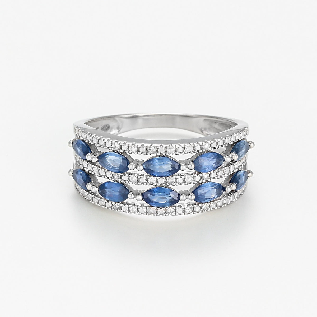 Bague "Doux Rêve" Diamants 0,06/18 Sa1,33/10 - Or Blanc 375/1000