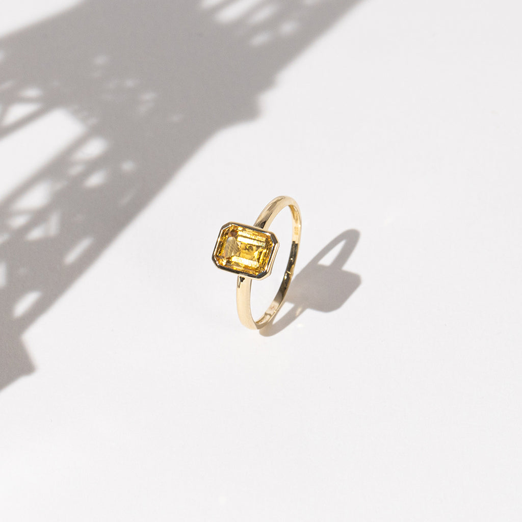 Anillo Citrino "Classy" 1.86/1 - Oro amarillo 375/1000