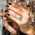 Bague "Toliara" D 0,549/118 Blue Topaze 7,07/1 - Or Blanc 375/1000