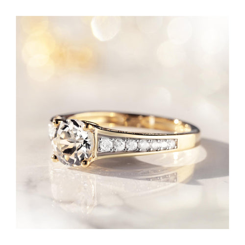 Bague "Kriva" D 0,21/40 White Topaze 1,43/1