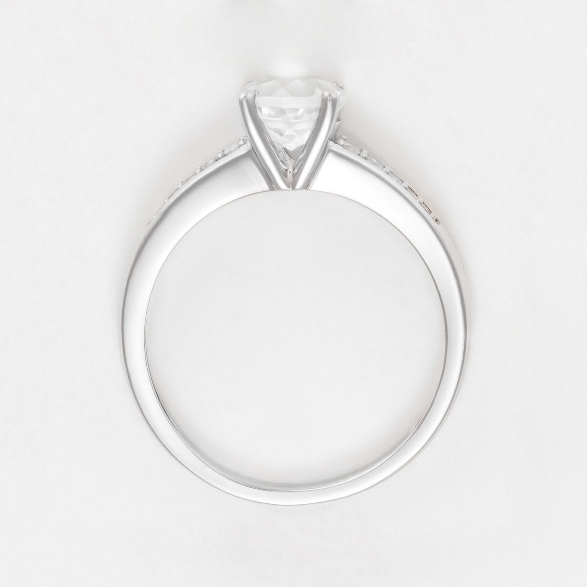 Anillo "Sirana" D 0,106/10 topacio blanco 1,55/1 - Oro blanco 375/1000