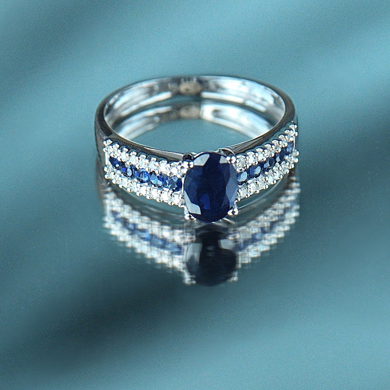 Ring "Reine Océane" Diamonds 0,14Ct/32 And Sapphires 1,38Ct/11 - Gold Blanc 375/1000