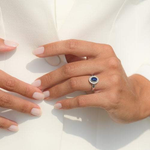 Bague "Gange" Diamants 0,04Cts/12 + Saphir 1,18Cts/7 - Or Blanc 375/1000