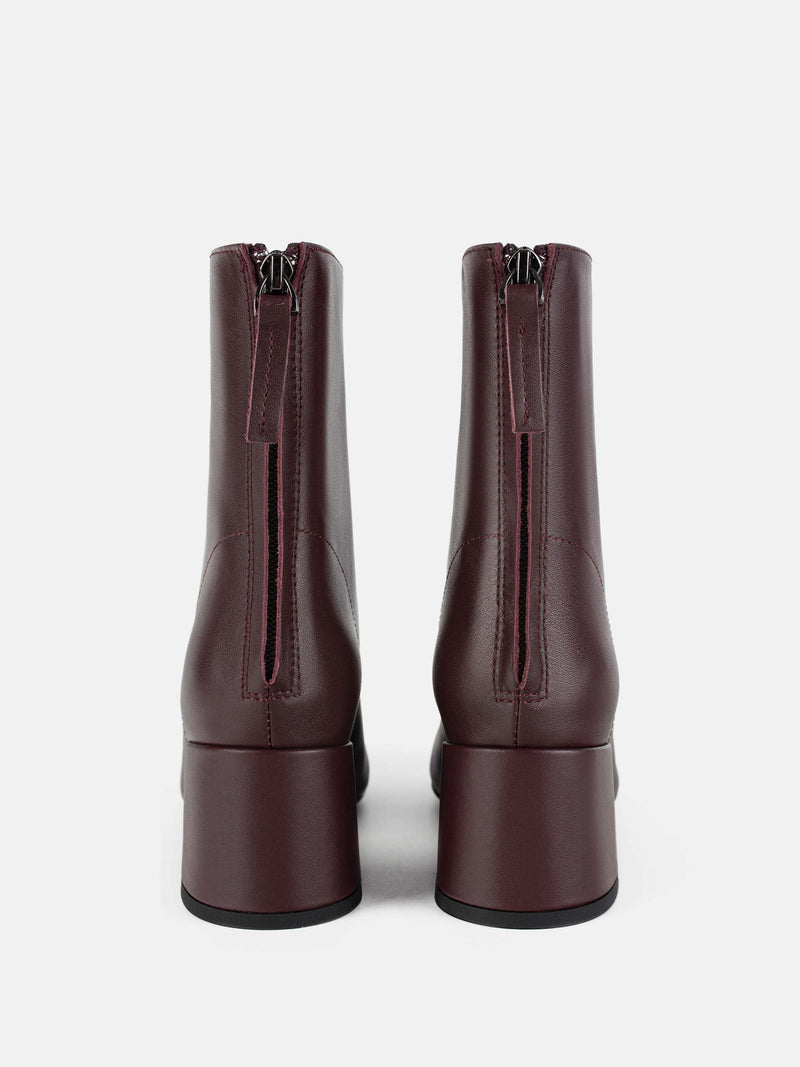 A Lonely Place To Be Ankle Boots - Burgundy