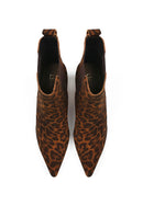 Straight To The Point Ankle Boots - Lion