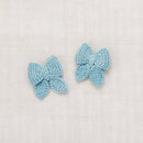 Dúo de pasadores bow sky - Descubre la colección SS24 Misha & Puff que encontrarás en www.amaetc.com, concept store ecológico para niños