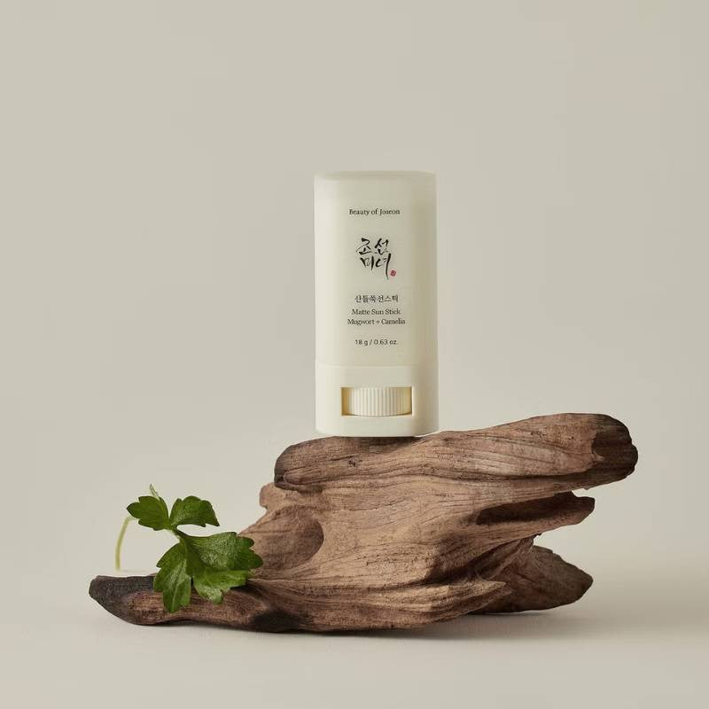 Beauty Of Joseon - Matte Sun Stick : Mugwort + Camelia - 18G