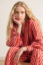 Haut à manches longues avec rayures coupe ample et fluide col en V emmanchures raglan blouse femme Garance