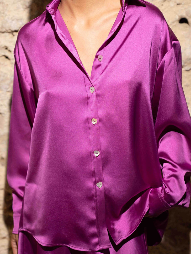 Blusa de satén morado