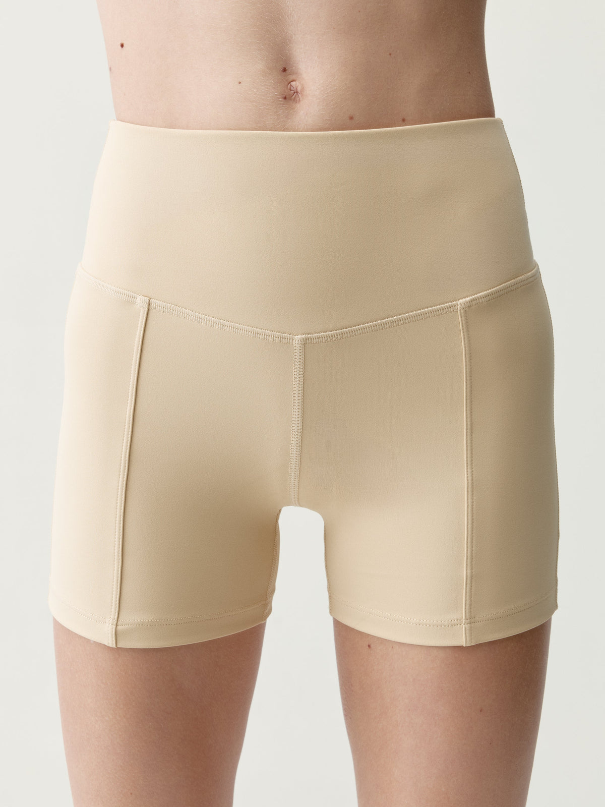 Shorts Deo – Halmgul – Dam