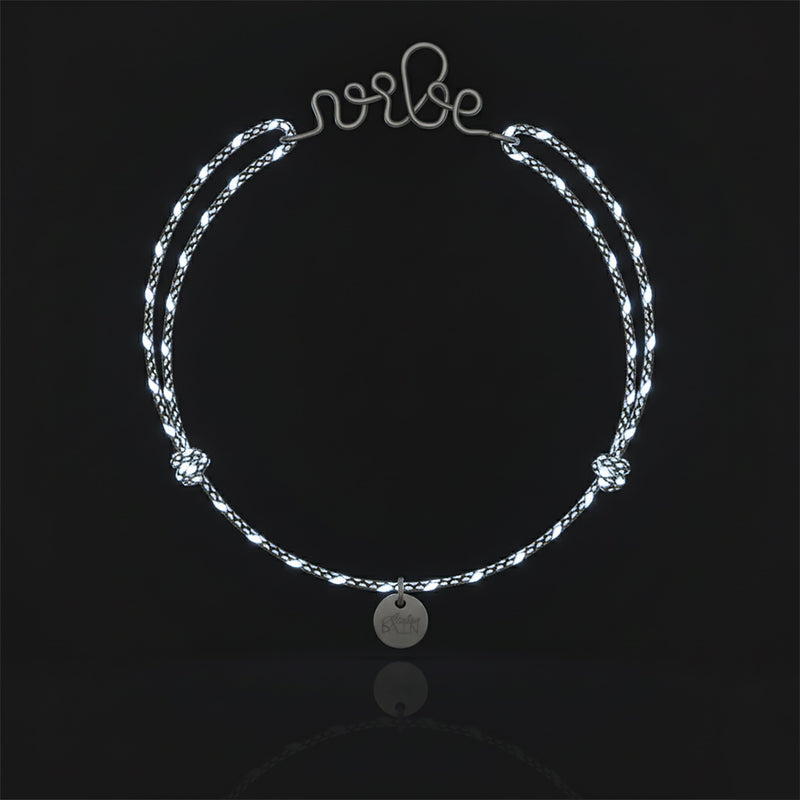 Bracelet Cordon Réfléchissant Personnalisé porté au poignet — argent sterling 925 livraison soigneuse garantie