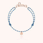 Bracelet Cordon Slim Knot Personnalisé porté au poignet — or rose laminé livraison soigneuse garantie