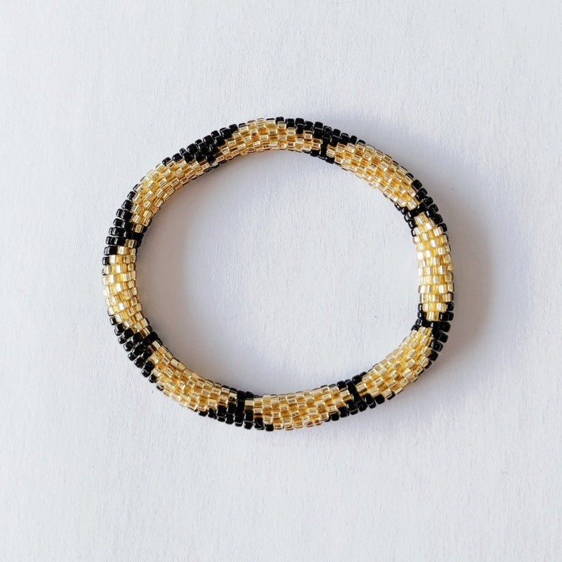 Pulsera Nepalesa #3 - Negra y Dorada