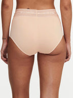 True Lace High-Waisted Shorty - Beige