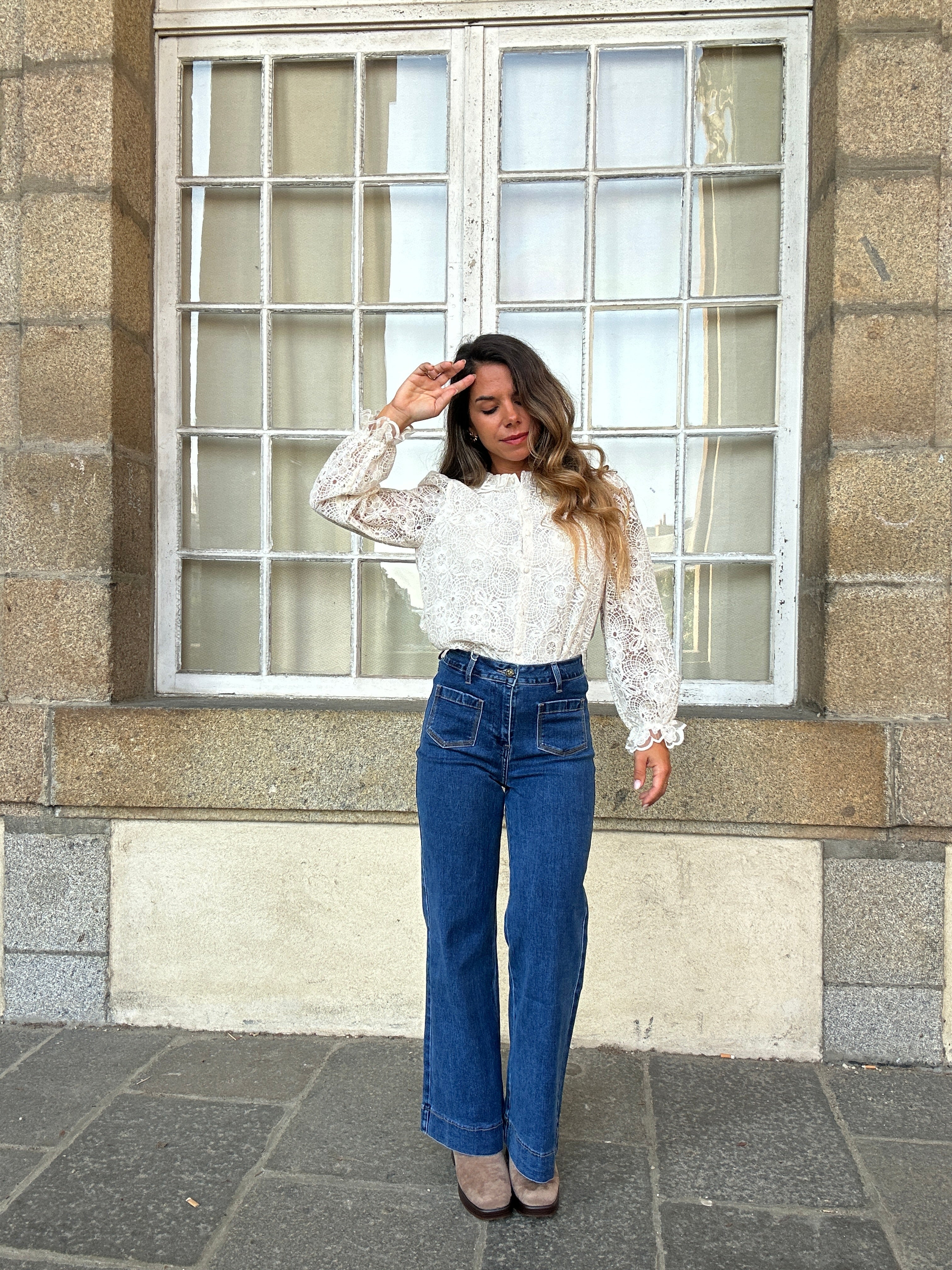 Blouse en dentelle écrue Rosa