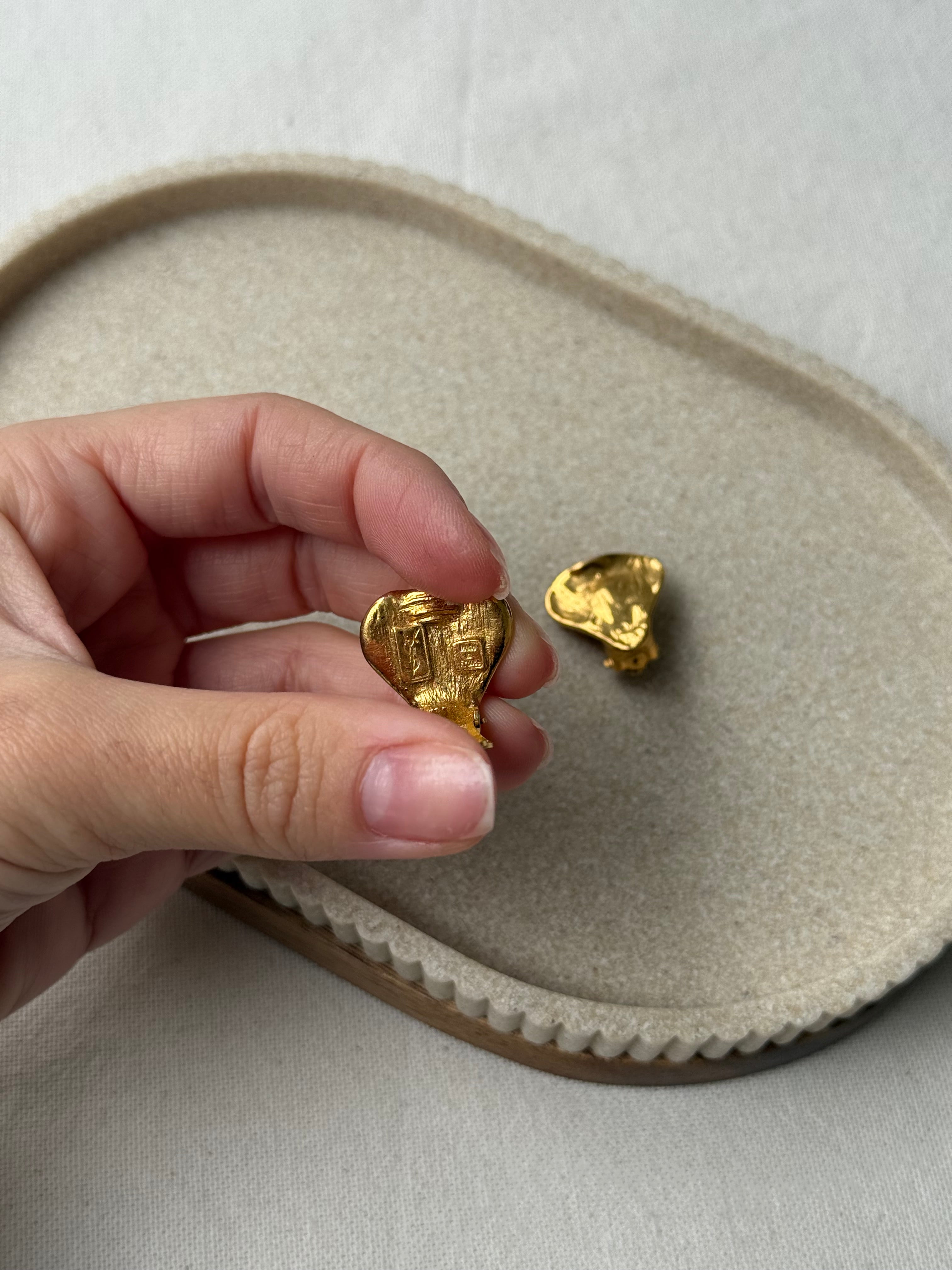 Boucles D’Oreilles Ysl Vintage - Petits Cœurs Dorés