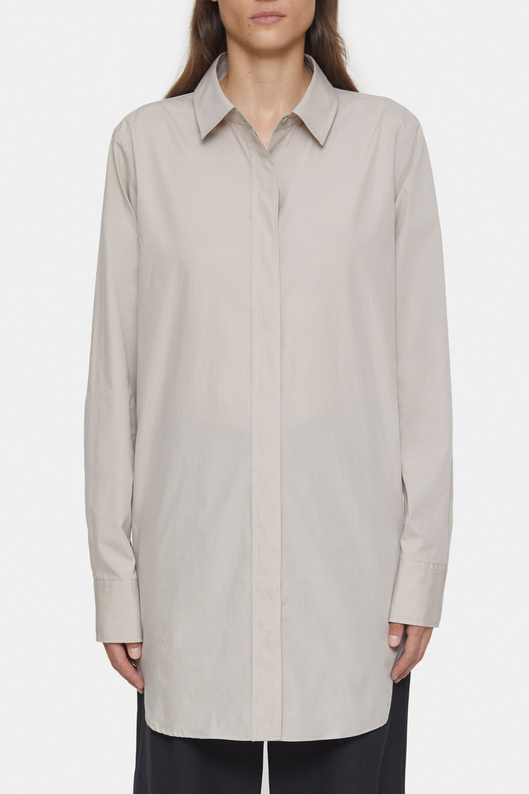 Camisa Larga Ajustada - Plaster Beige - Mujer