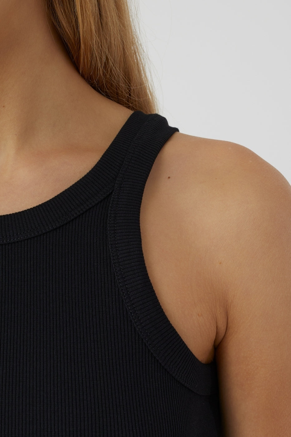 Cropped Tank Top - Black - Femme