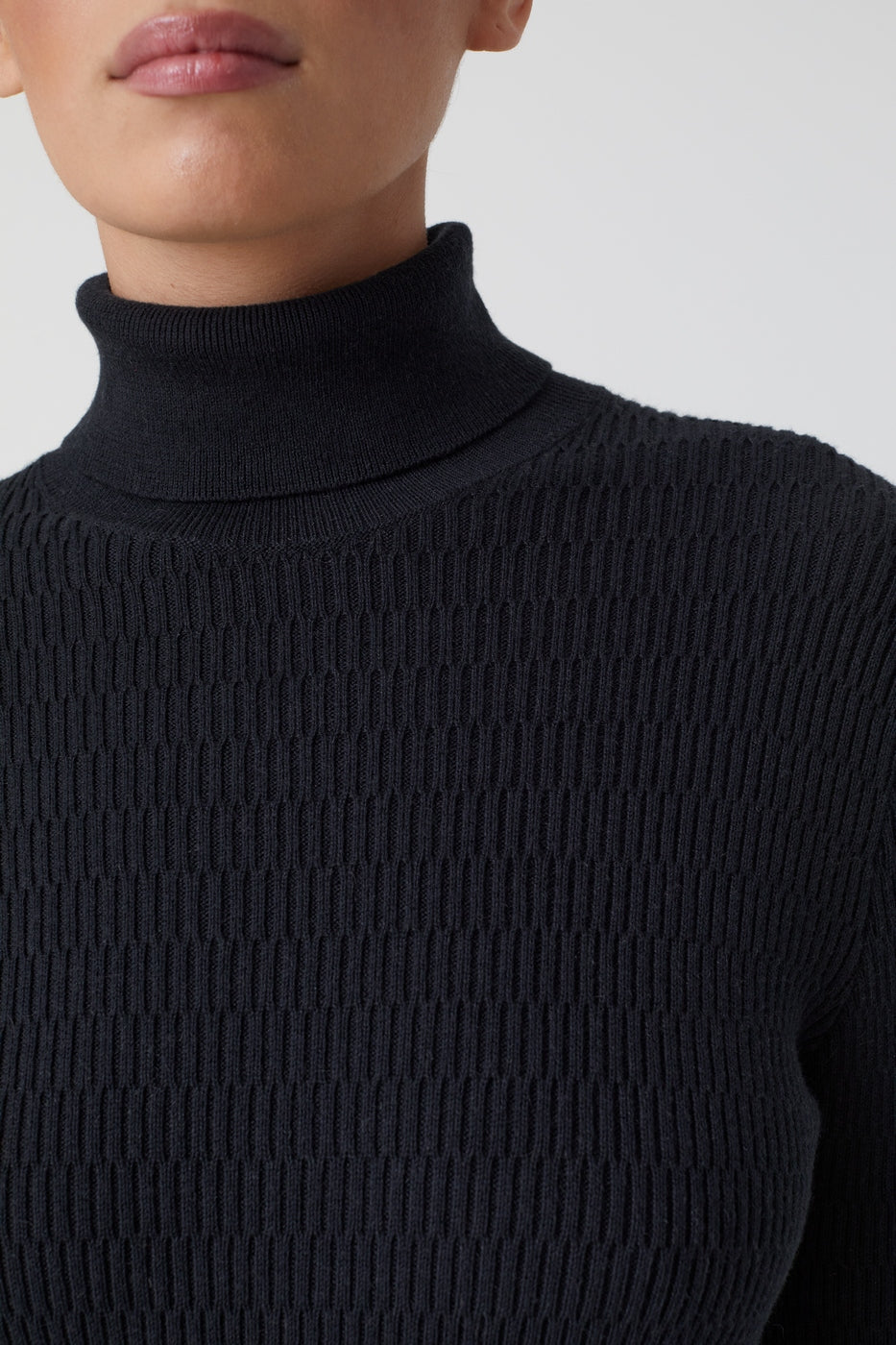 Closed - Turtle Neck Long Sleeve - Black - Women