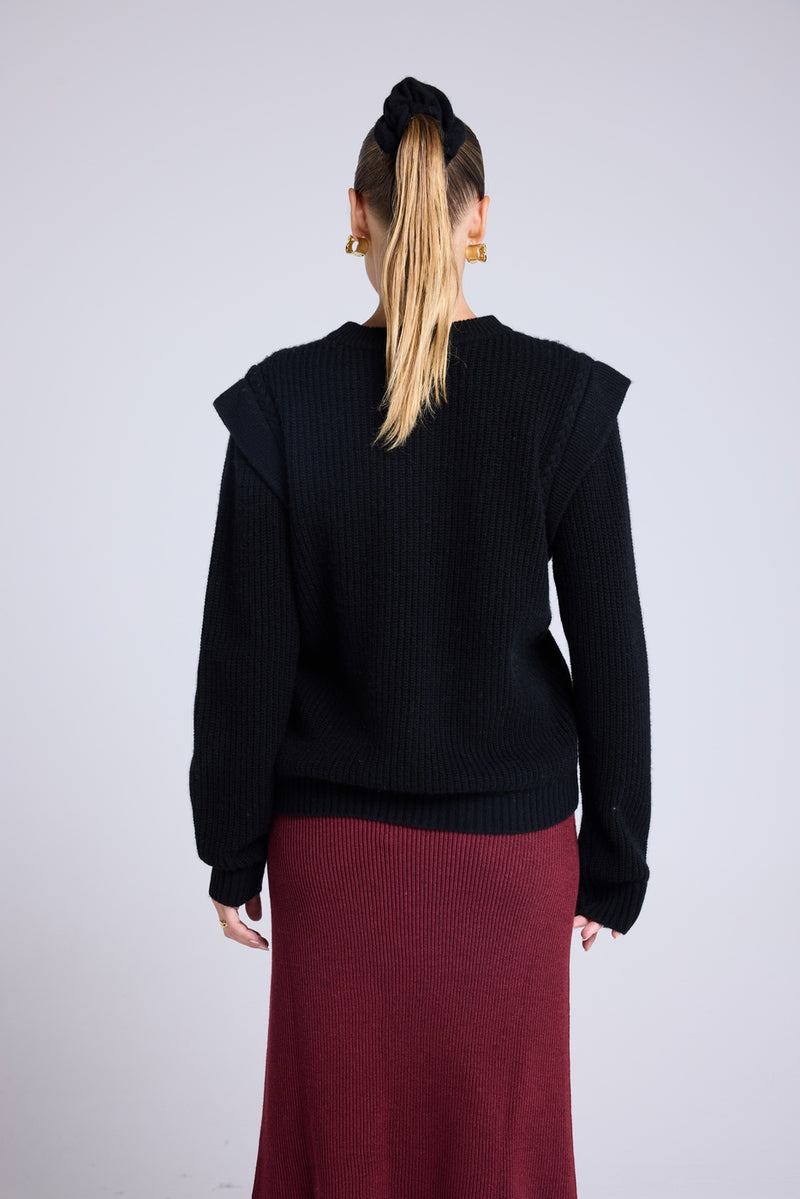 Pull Col Rond Epaules Structurées Carla - Noir