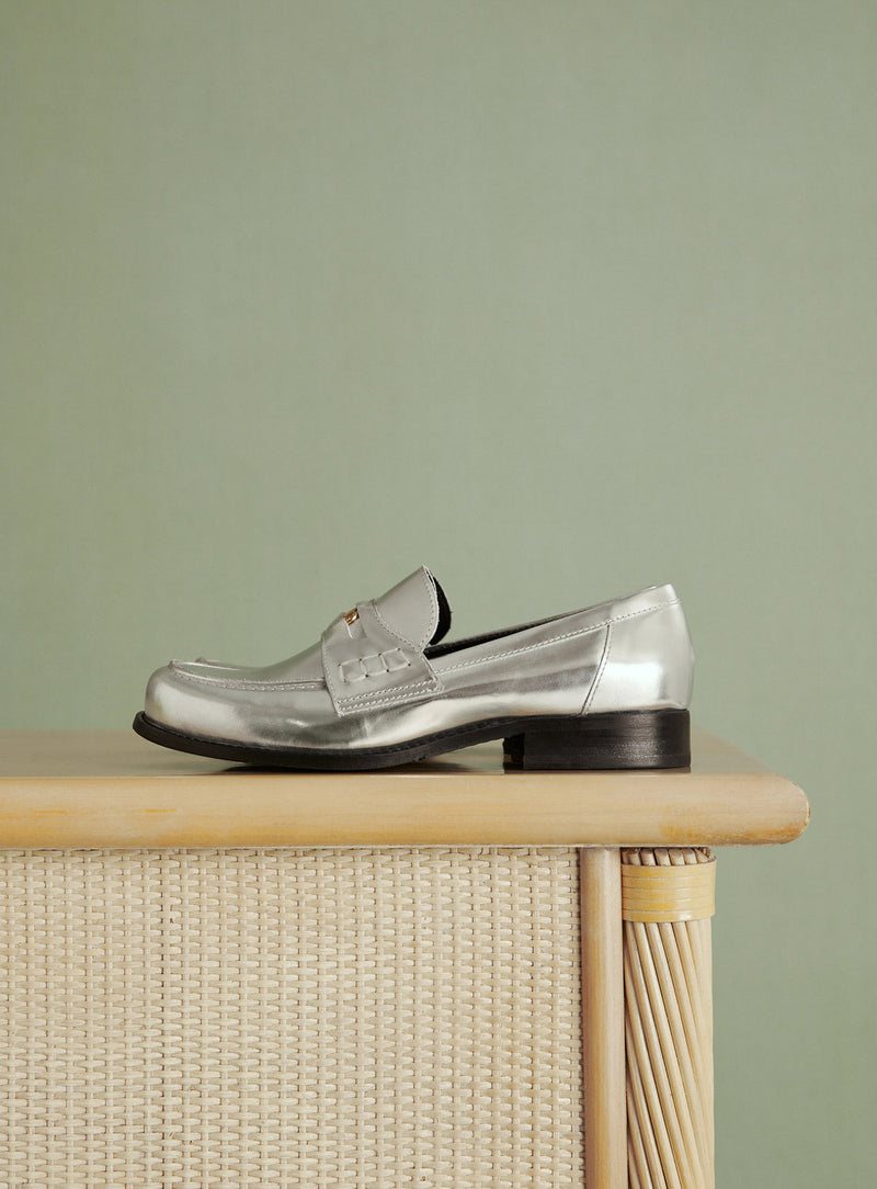 MOCASSINS ARGENTES CAROLE PETITE MENDIGOTE
