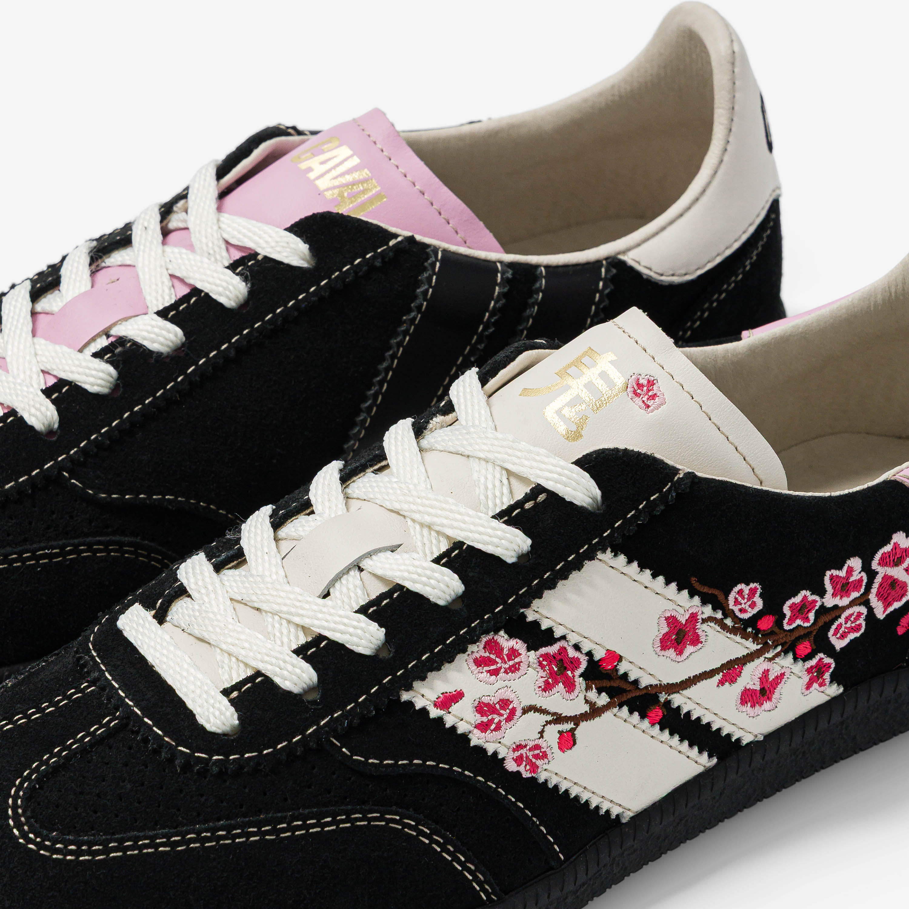 Baskets Caval X Oni - Sakura