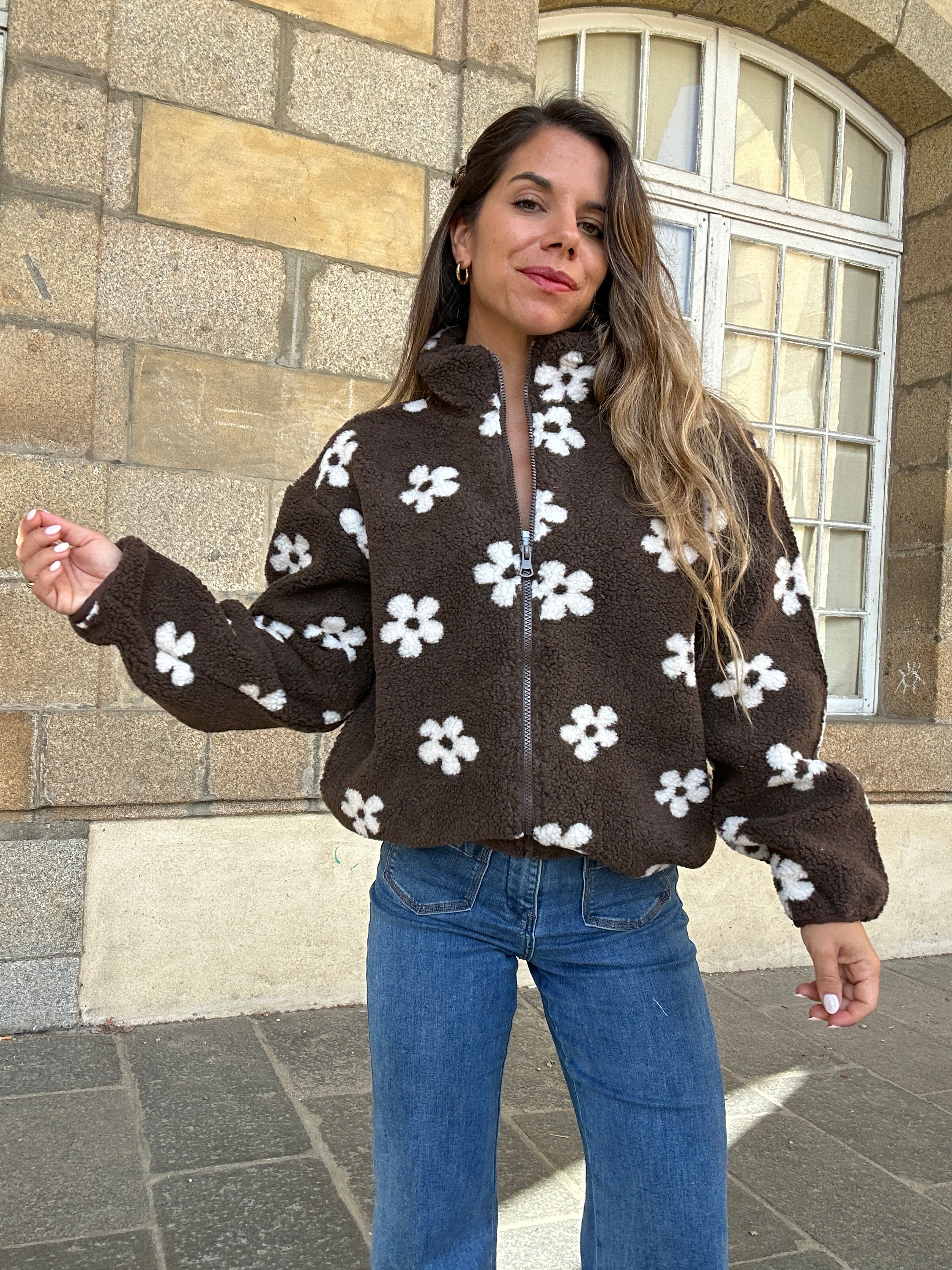 Veste moumoute fleurie chocolat Paula