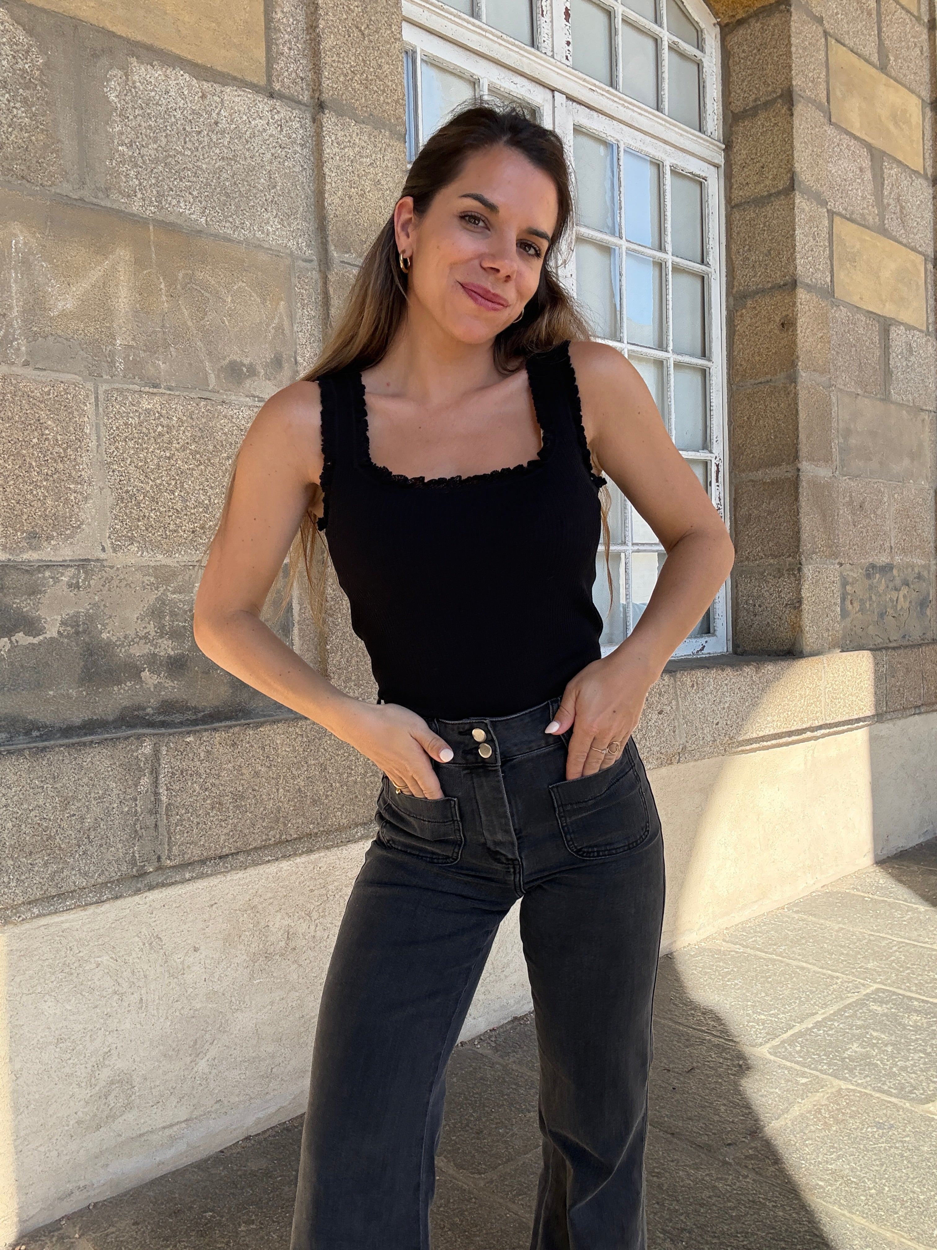 Top Nora Negro