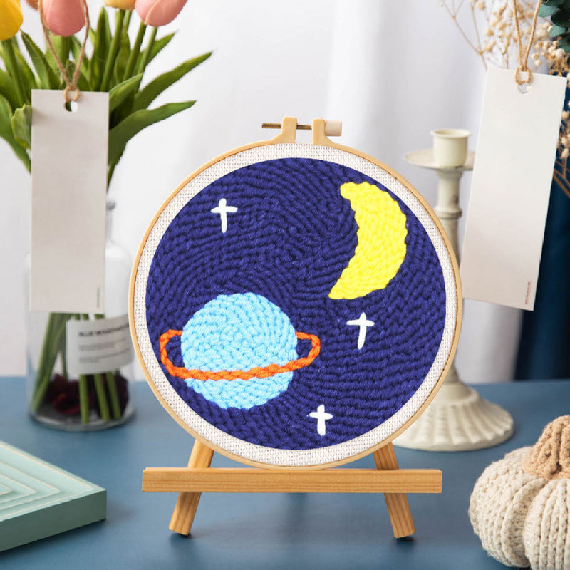 Punch Needle Lune Etoilée Et Saturne