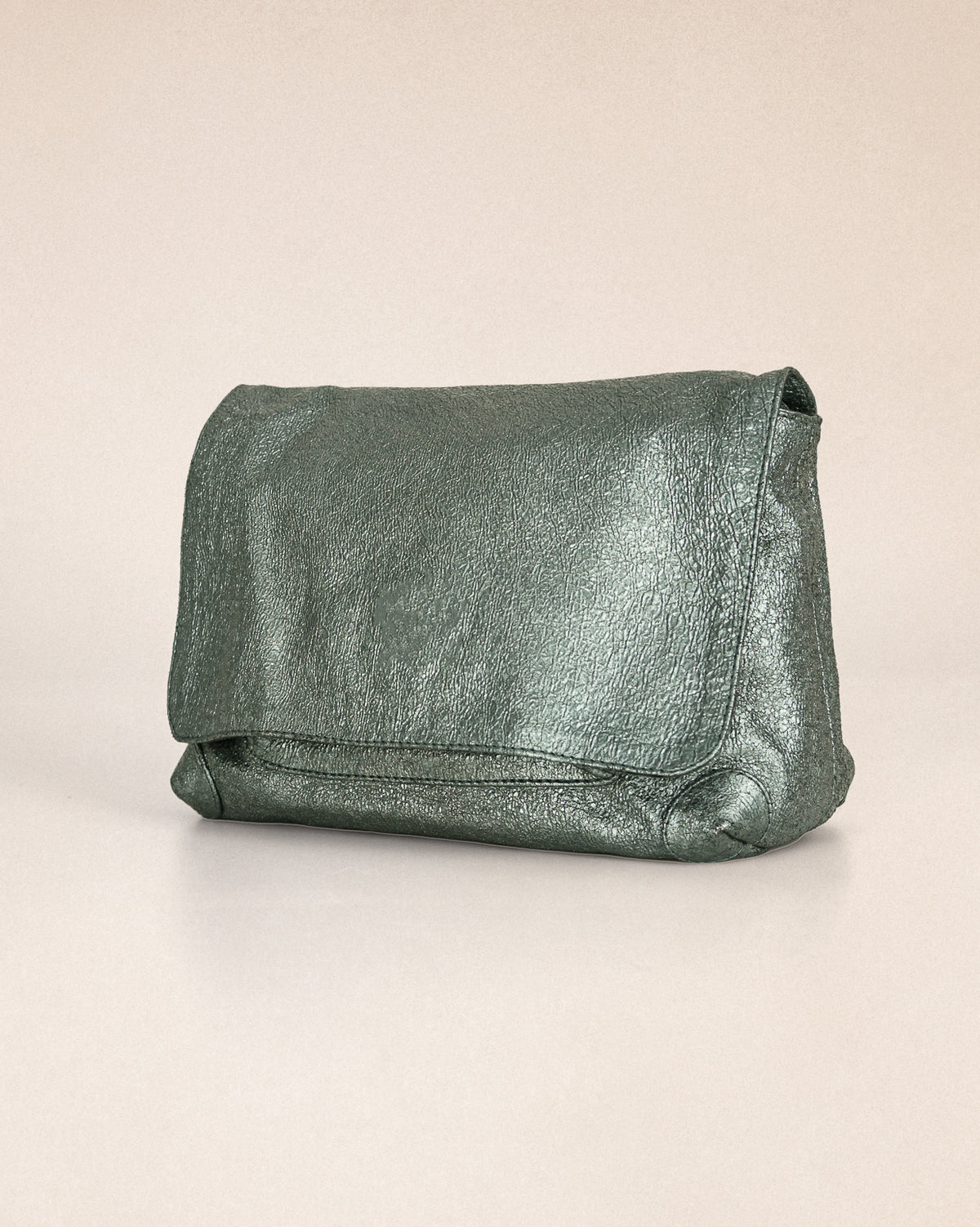 Cedric Small Bag - Crack Beetle
