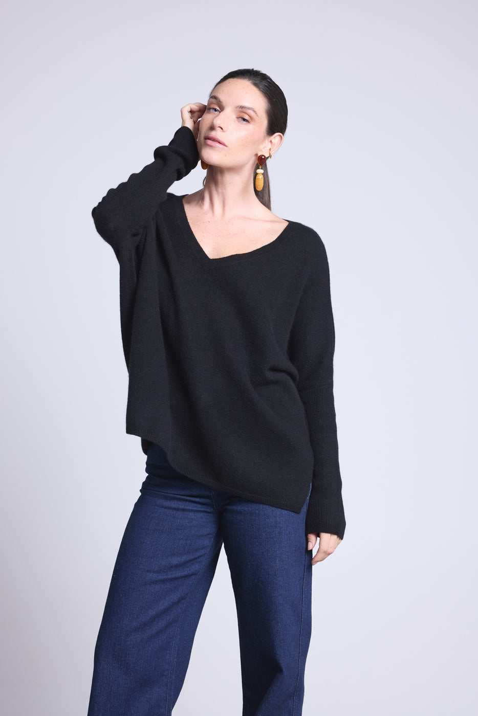 V-Neck Poncho Jumper Celeste - Black - Women
