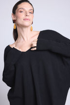 V-Neck Poncho Jumper Celeste - Black - Women