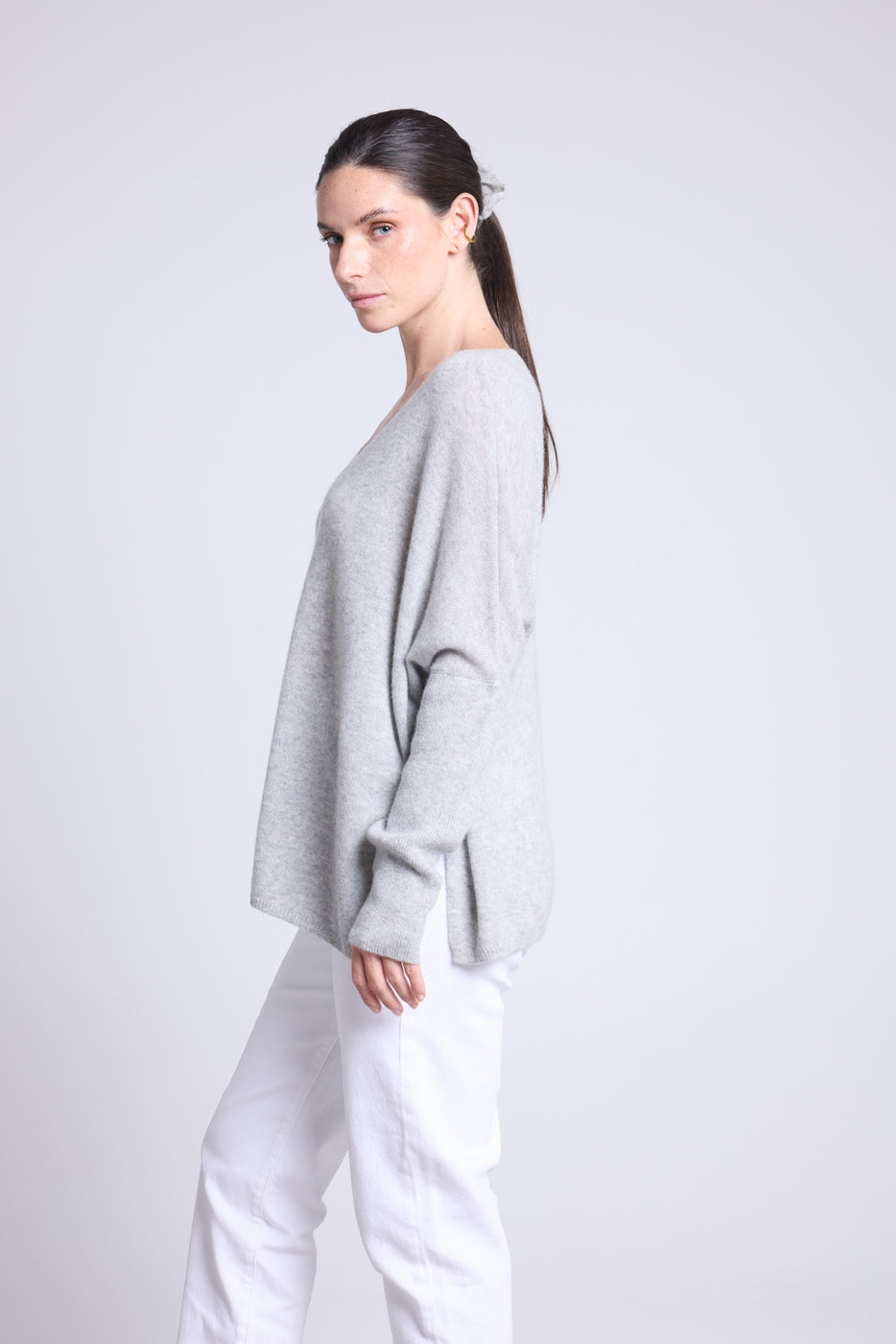 V-Neck Poncho Jumper Celeste - Light Grey - Women