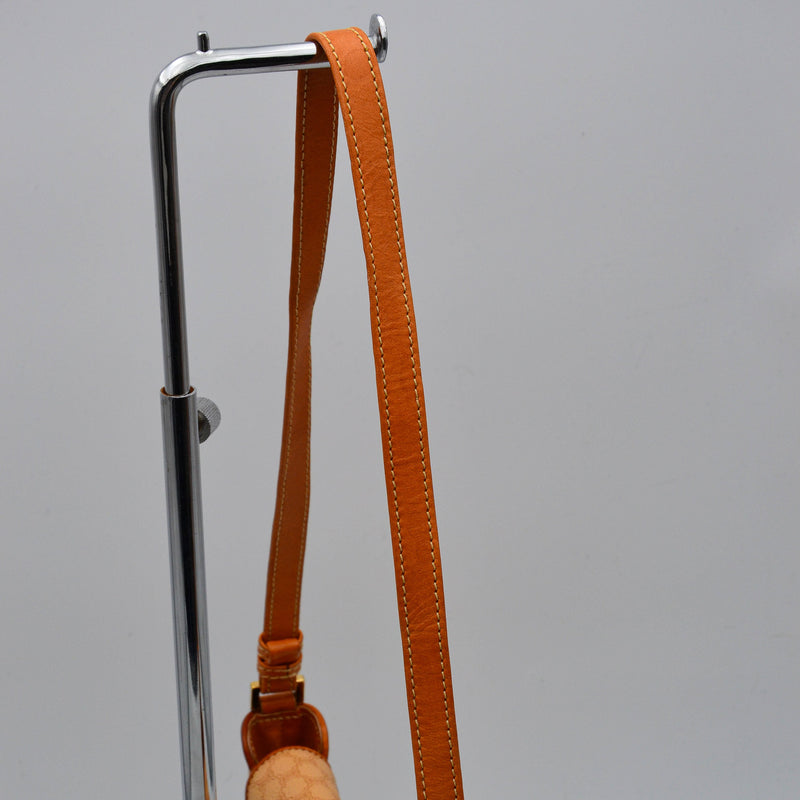 Céline Baguette Vintage Macadam Beige