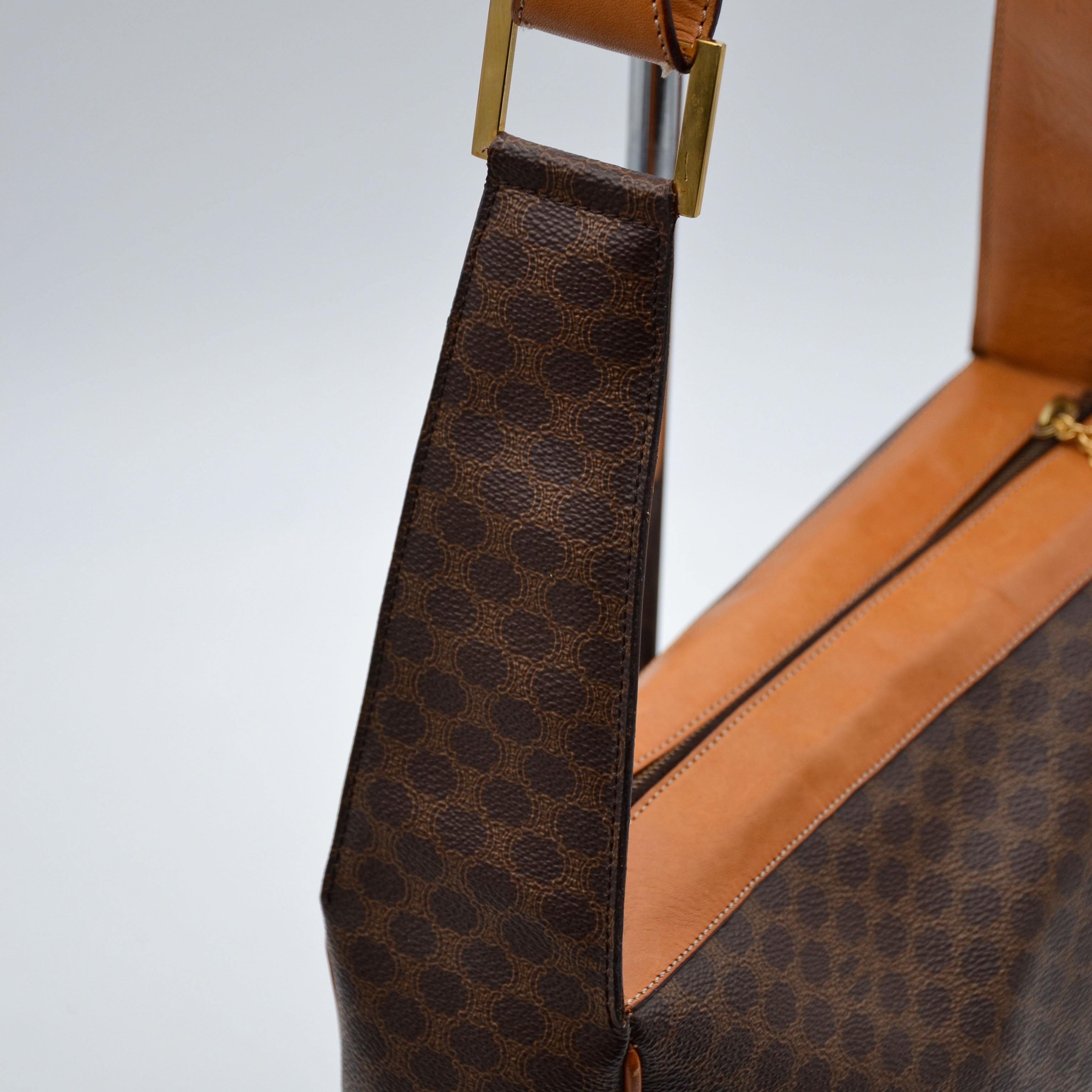 Bolso Céline Macadam Cruzado