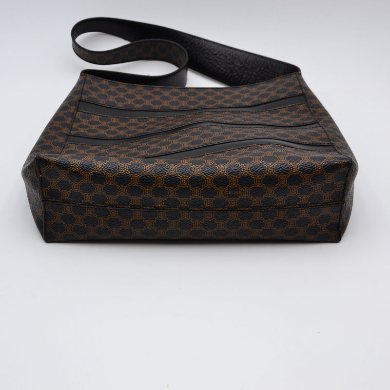 Céline Tote Vintage Macadam Negro