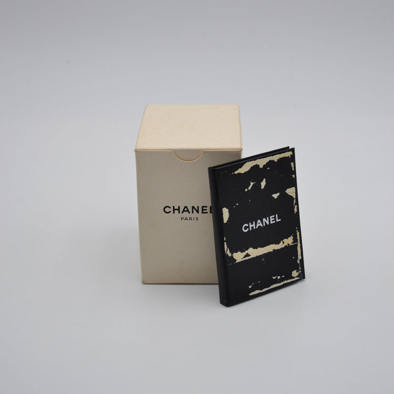 Chanel estreno vintage 1995