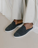 Mules de lana para hombre gris negro Angarde con revestimiento desgastado