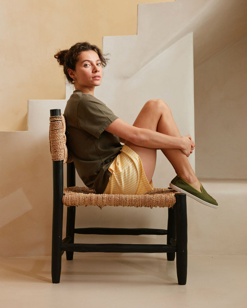 Chausson femme lin kaki pistache lifestyle Angarde