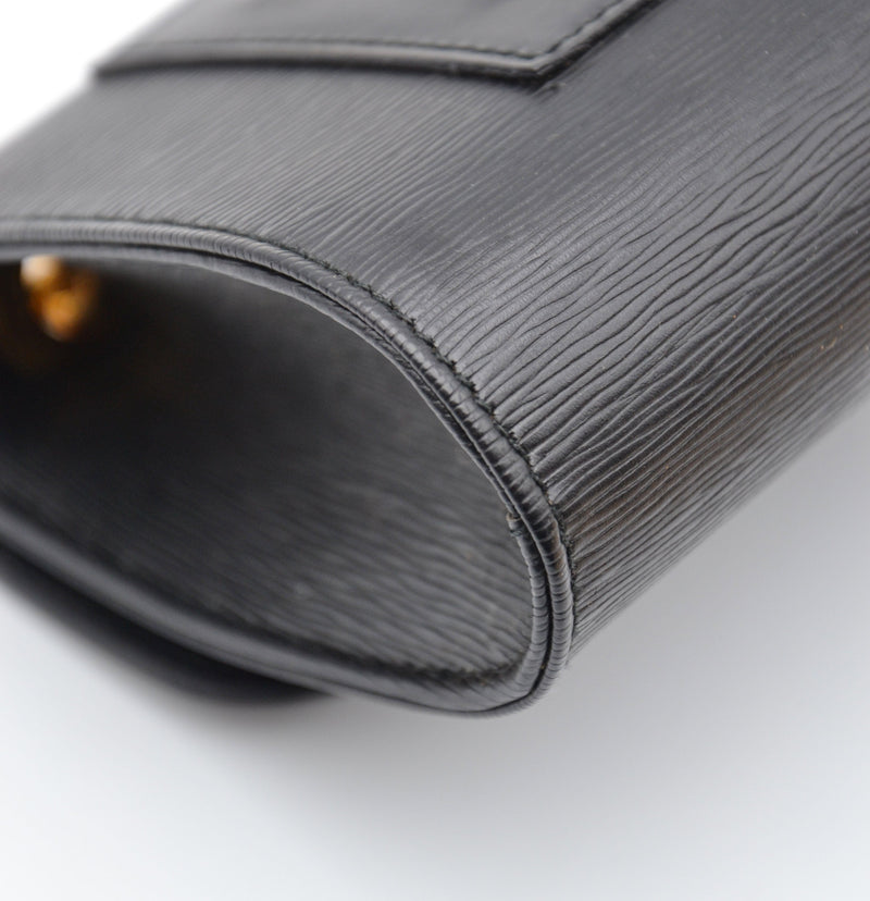 Bolso Chloé Mini De Piel Granulada Negra Con Cadena Dorada